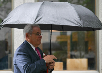 US Senator Robert Menendez led the influential Senate Foreign Relations Committee until corruption charges were filed in September / ©AFP