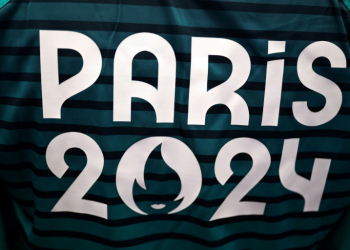 Human editors at NBCUniversal will be checking the accuracy of personalized recaps of Olympics Games events in Paris that will be available at Peacock streaming service. ©AFP