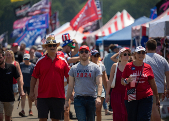 Trump supporters at the rally in Butler, Pennsylvania on July 13, 2024 / ©AFP