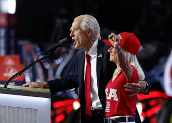 Donald Trump's former White House aide Peter Navarro got a rapturous reception at the Republican National Convention just hours after he was released from federal prison  / ©AFP