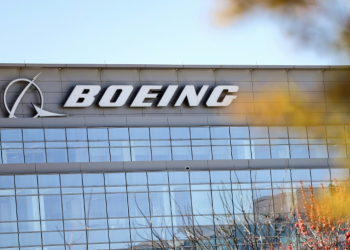 Boeing violated the DPA "by failing to sufficiently design, implement, and enforce a compliance and ethics program to prevent and detect violations of US fraud laws throughout its operations," prosecutor said in court documents. ©AFP