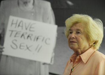 German-born US author and sex therapist Ruth Westheimer used blunt language to teach Americans about the secrets to a great sex life. ©AFP