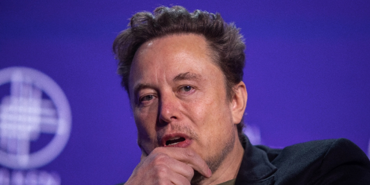 Elon Musk is at the center of a new controversy over a manipulated video featuring Vice President Kamala Harris / ©AFP