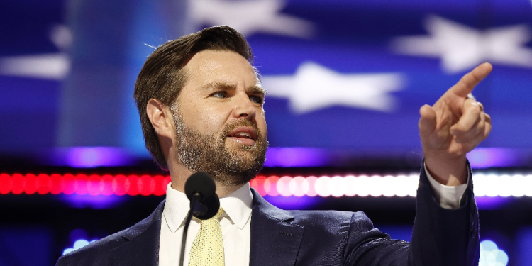 Republican vice presidential candidate J.D. Vance speaks during the second day of the Republican National Convention in Milwaukee, Wisconsin / ©AFP