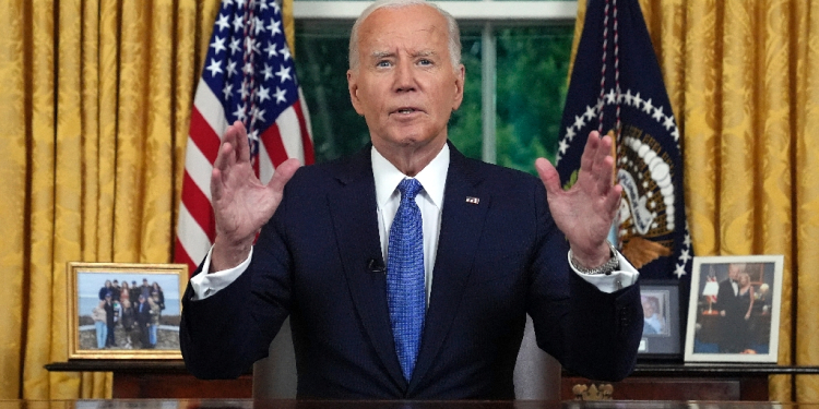 US President Joe Biden speaks during an address to the nation about his decision to not seek reelection, in the Oval Office at the White House on July 24, 2024 / ©AFP