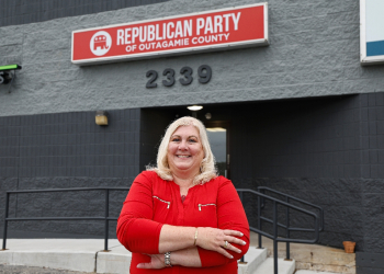 Pam Van Handel, chair of the Republican Party of Wisconsin's Outagamie County, says she is most concerned about the US economy in the upcoming election / ©AFP