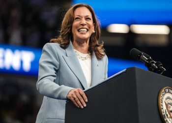 Vice President Kamala Harris embraced her Blackness long before embarking on a career in public service, despite Donald Trump's claim that she opted to 'turn Black' for political gain / ©AFP