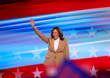 Democratic presidential candidate Kamala Harris will get a boost from Barack Obama's speech at the party convention ahead of her own speech on Thursday / ©AFP