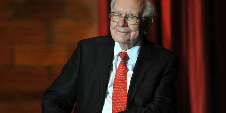 The market capitalization of Warren Buffett's Berkshire Hathaway briefly surpassed $1 trillion on Wednesday. ©AFP