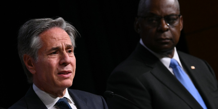 US Secretary of State Antony Blinken and Defense Secretary Lloyd Austin attend a press conference after talks with their Australian counterparts at the US Naval Academy in Annapolis, Maryland / ©AFP