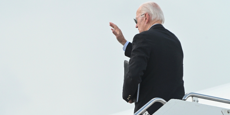 US President Joe Biden is facing a bittersweet Democratic National Convention, where he will be greeted with gratitude as he passes the torch to Vice President Kamala Harris / ©AFP