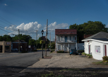 Laurinburg is the seat of Scotland County in North Carolina, one of a handful of pivotal swing states in the US presidential election / ©AFP