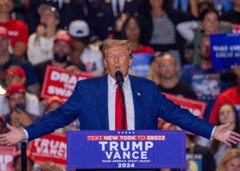 Former US president launched ferocious attacks on undocumented immigrants during a rally speech in Uniondale, New York / ©AFP