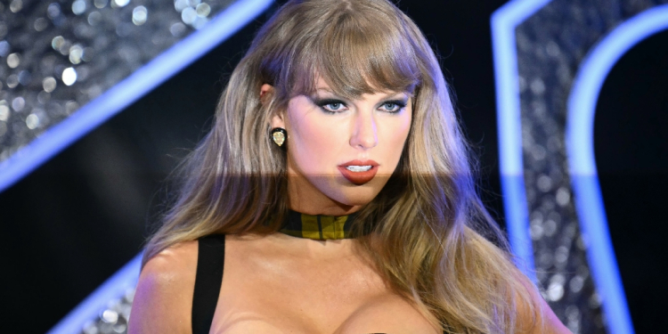 Taylor Swift, shown here at the 2024 MTV Video Music Awards, has become the subject of Donald Trump's ire after she endorsed Kamala Harris / ©AFP