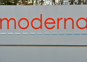 The Moderna logo is seen at the Moderna campus in Norwood, Massachusetts. ©AFP