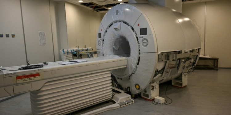 Magnetic Resonance Imaging (MRI) machines use powerful magnets to creates scans of the inside of patients' bodies, so metal objects -- like guns -- should be kept well away. ©AFP