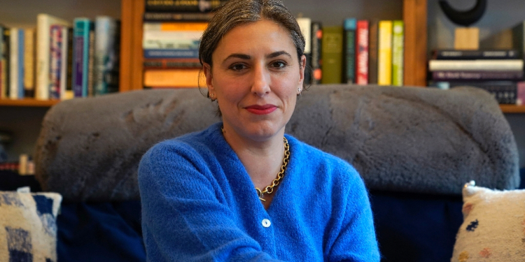 In an interview with AFP ahead of her latest book, 'Abortion: Our Bodies, Their Lies, and the Truths We Use to Win,' Jessica Valenti urged progressives to go on the offensive and reminded Americans of the stakes as the next election looms  / ©AFP