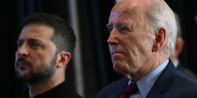 Ukrainian President Volodymyr Zelensky's meeting with US President Joe Biden at the White House was set to feature the announcement of a surge in US support / ©AFP