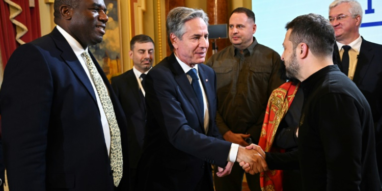 US Secretary of State Antony Blinken (C) and UK Foreign Secretary David Lammy (L) made a rare joint visit to Kyiv in a show of solidarity. ©AFP