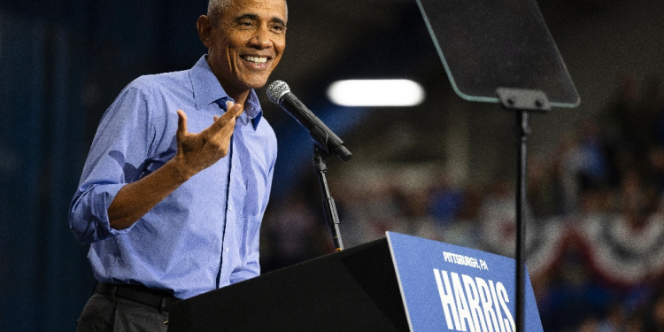 Former US President Barack Obama campaigns for US Vice President and Democratic presidential candidate Kamala Harris in Pittsburgh, Pennsylvania / ©AFP