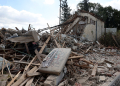 A destroyed building in Hod HaSharon following the Iranian missile attack on Israel / ©AFP