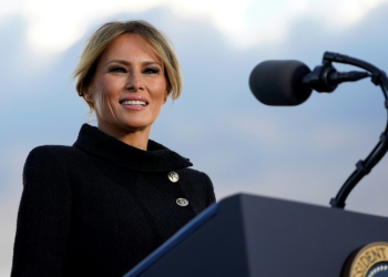 Melania Trump's support for abortion access contrast with Donald Trump's view that US states should be free to decide their own restrictions on the procedure. ©AFP