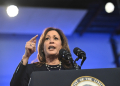 US Vice President and Democratic presidential nominee Kamala Harris will give her closing election arguments in a speech in front of the White House / ©AFP