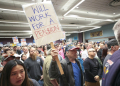 Striking Boeing workers rally at the Seattle Union Hall on October 15, 2024. ©AFP