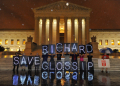 A 2015 rally by anti-death penalty activists outside the US Supreme Court seeking to prevent the execution of Oklahoma inmate Richard Glossip / ©AFP