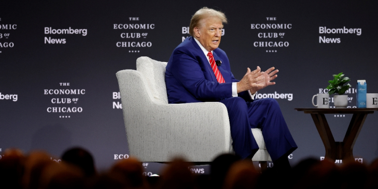 Republican presidential candidate Donald Trump pushed back at arguments that tariffs would hike costs for consumers / ©AFP