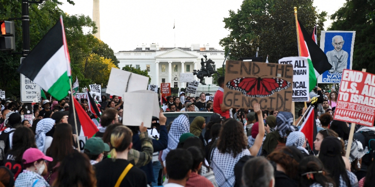 The pro-Palestinian protest began and ended outside the White House in Washington, with demonstrators demanding an end to US aid to Israel / ©AFP