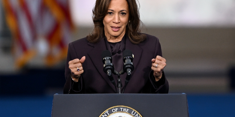 US Vice President Democratic presidential candidate Kamala Harris gestures as she speaks at Howard University in Washington, DC, on November 6, 2024. Donald Trump won a sweeping victory on November 6, 2024 in the US presidential election, defeating Kamala Harris to complete an astonishing political comeback that sent shock waves around the world. / ©AFP