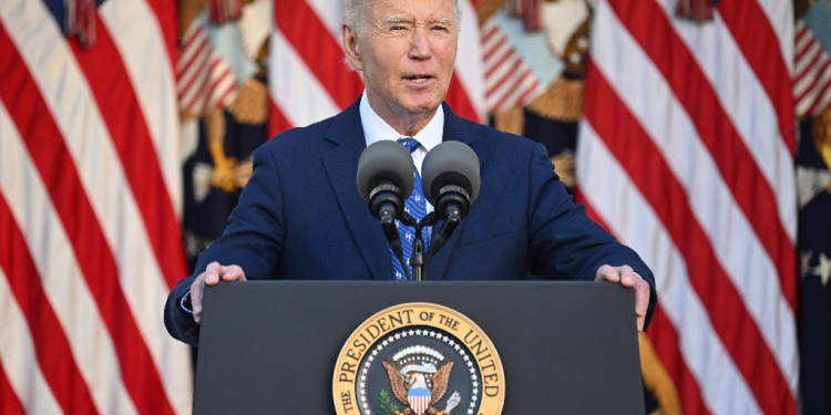 Under the agreement, 'what is left of Hezbollah and other terrorist organizations will not be allowed... to threaten the security of Israel again,' Biden says / ©AFP