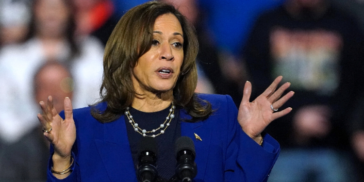 In each important speech she makes, Kamala Harris speaks about one woman first and foremost: her late mother, a scientist who came to the United States from India / ©AFP