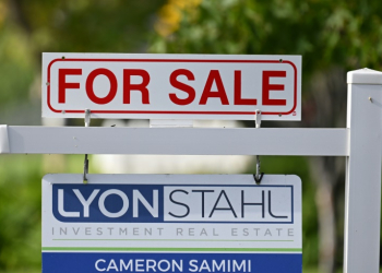 US existing home sales rose 2.9 percent from a year ago, the first year-on-year increase since July 2021, said the National Association of Realtors. ©AFP