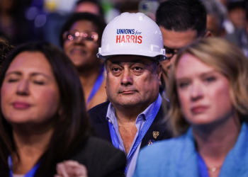 Democrats won backing from union leaders, but workers are drifting away  / ©AFP