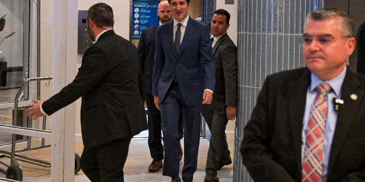 Canadian Prime Minister Justin Treadeau heads to meet US President-elect Donald Trump at his Mar-a-Lago luxury estate / ©AFP