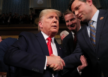 US President-elect Donald Trump (left) gave Mike Johnson a ringing endorsement as the Louisiana Republican bids to by reelected as US House speaker / ©AFP