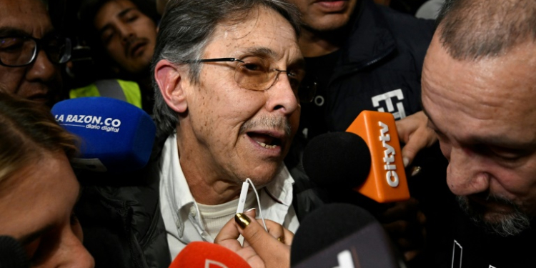 Fabio Ochoa Vasquez, a former Medellin Cartel kingpin, talks to the media upon his return to Colombia . ©AFP