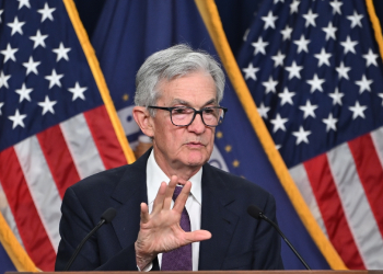 US Fed Chair Jerome Powell told reporters that the inflation rate remained 'somewhat elevated' / ©AFP