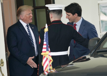 Canadian Prime Minister Justin Trudeau meets Donald Trump after at the White House in June 2019 / ©AFP