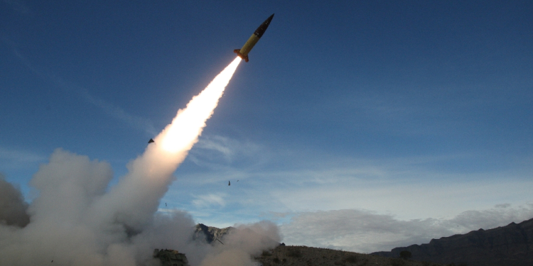 Washington has supplied its long-range ATACMS missiles to Ukraine which can penetrate deep inside Russia / ©AFP