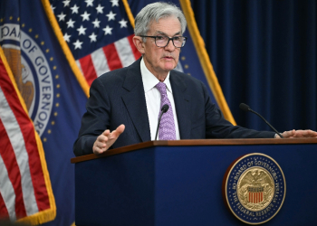 Fed Chair Jerome Powell has said he does not plan to step down before his current term ends in 2026 / ©AFP