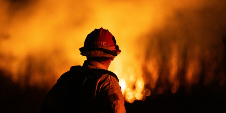 Fires around Los Angeles created fear and anxiety for tens of thousands of people. ©AFP