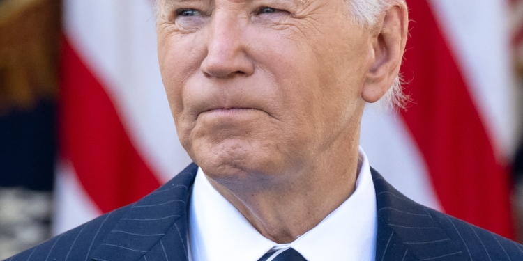 Joe Biden's failure to keep Donald Trump out of office haunts his legacy / ©AFP