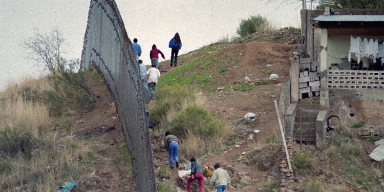 The Justice Department has threatened local and state officials with prosecution if they fail to cooperate with President Donald Trump's immigration policies / ©AFP