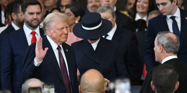 Donald Trump is sworn in as the 47th US president / ©AFP