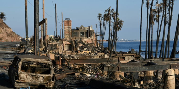 The Palisades Fire has killed at least 10 people in western Los Angeles. ©AFP