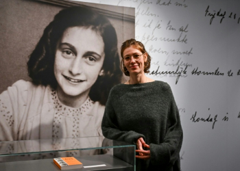 Hannah Elias, granddaughter of Anne Frank's cousin Buddy Frank, said young people can 'get to know what it means to be in hiding'. ©AFP