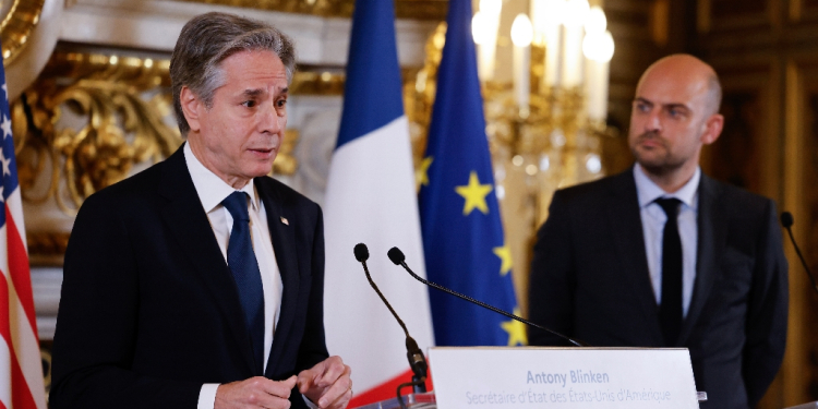 US Secretary of State Antony Blinken (L) met French FM Jean-Noel Barrot in Paris / ©AFP